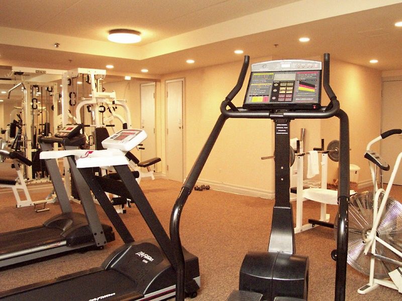 Towneplace Suites By Marriott Mississauga-Airport Corporate Centre מראה חיצוני תמונה